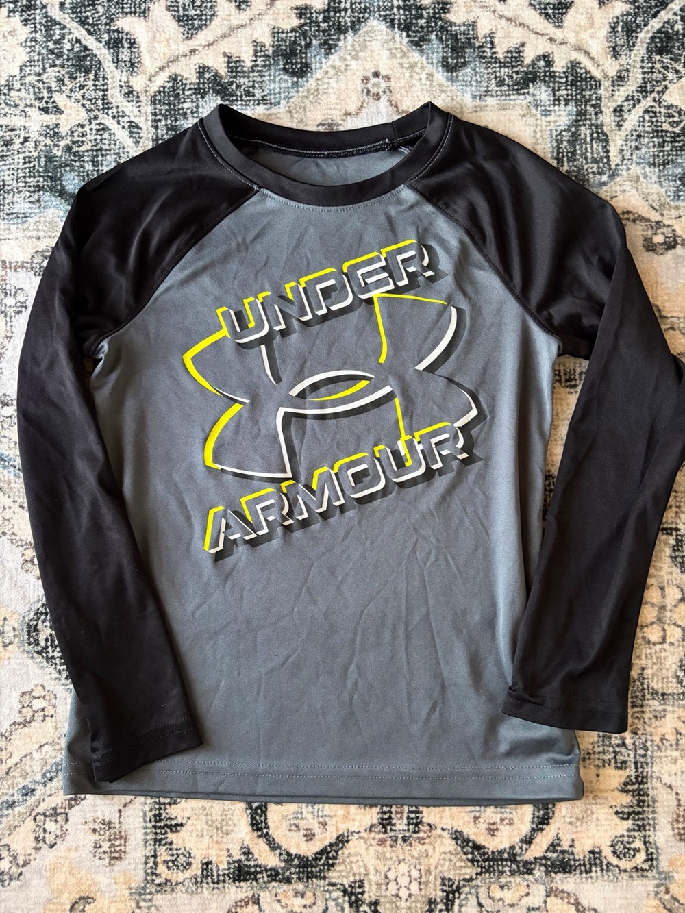 EUC Under Armour Size 7